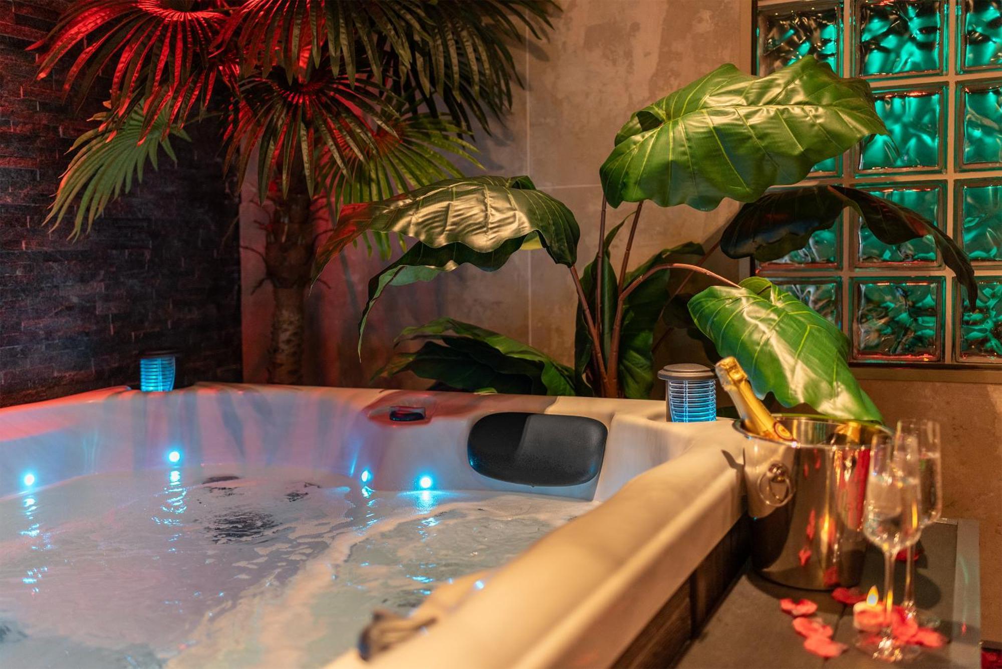 L'Insolite, Spa Privatif Toulouse Exterior foto